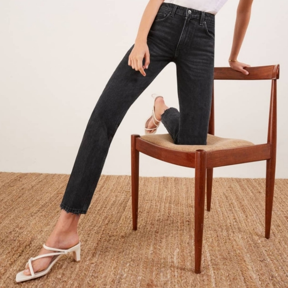 Reformation Julia High Cigarette Jeans in Pacific wash Sz 31 - Picture 2 of 13